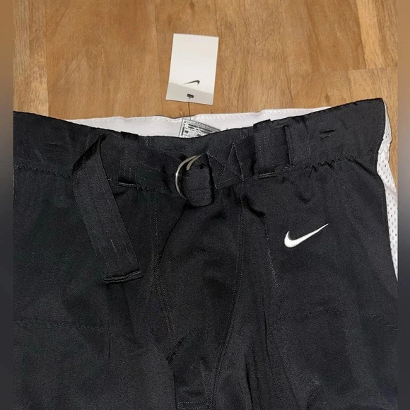 NIKE MENS PRO VAPOR FOOTBALL SHORTS SIZE XL in CASUAL BLACK/WHITE - Picture 6 of 8